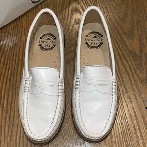 Boy white italian leather loafers!